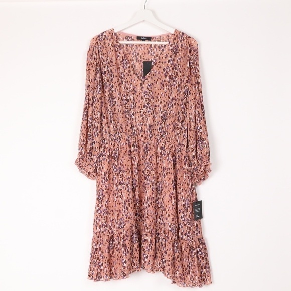 Lulus Dresses & Skirts - Lulus Parkside Chiffon Dress NWT